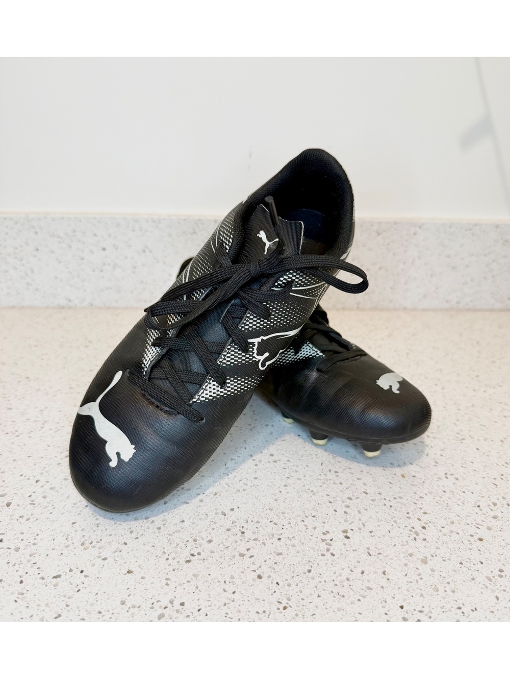 PUMA Attacanto FG/AG Jr Soccer Cleats Youth Size 4 Black Silver 107480-01
